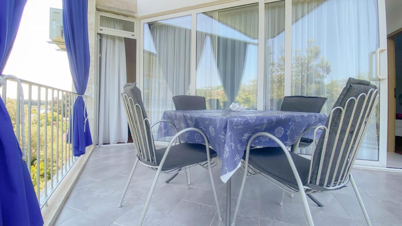 Ferienwohnung Romina Zambratija  Exterior foto